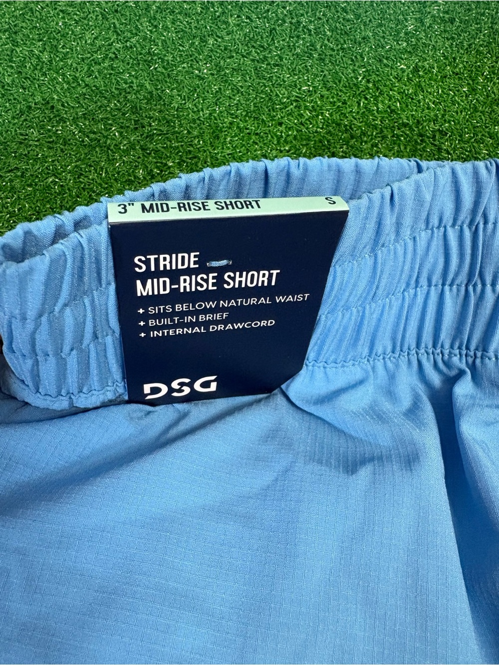 DSG Set of 3 Stride Mid-Rise 3” Athletic Shorts Size Small - Picture 5 of 5